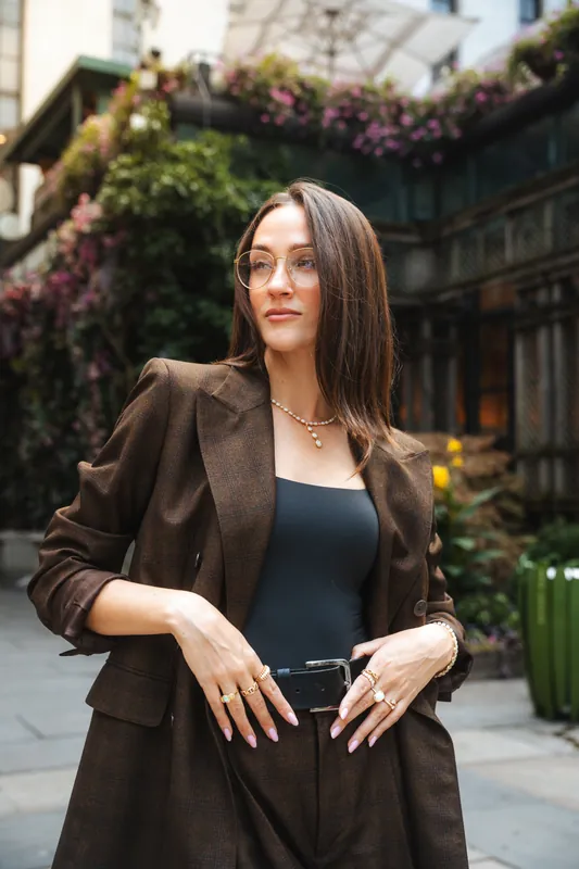 EFFY jewelry editorial in Bryant Park, summer light